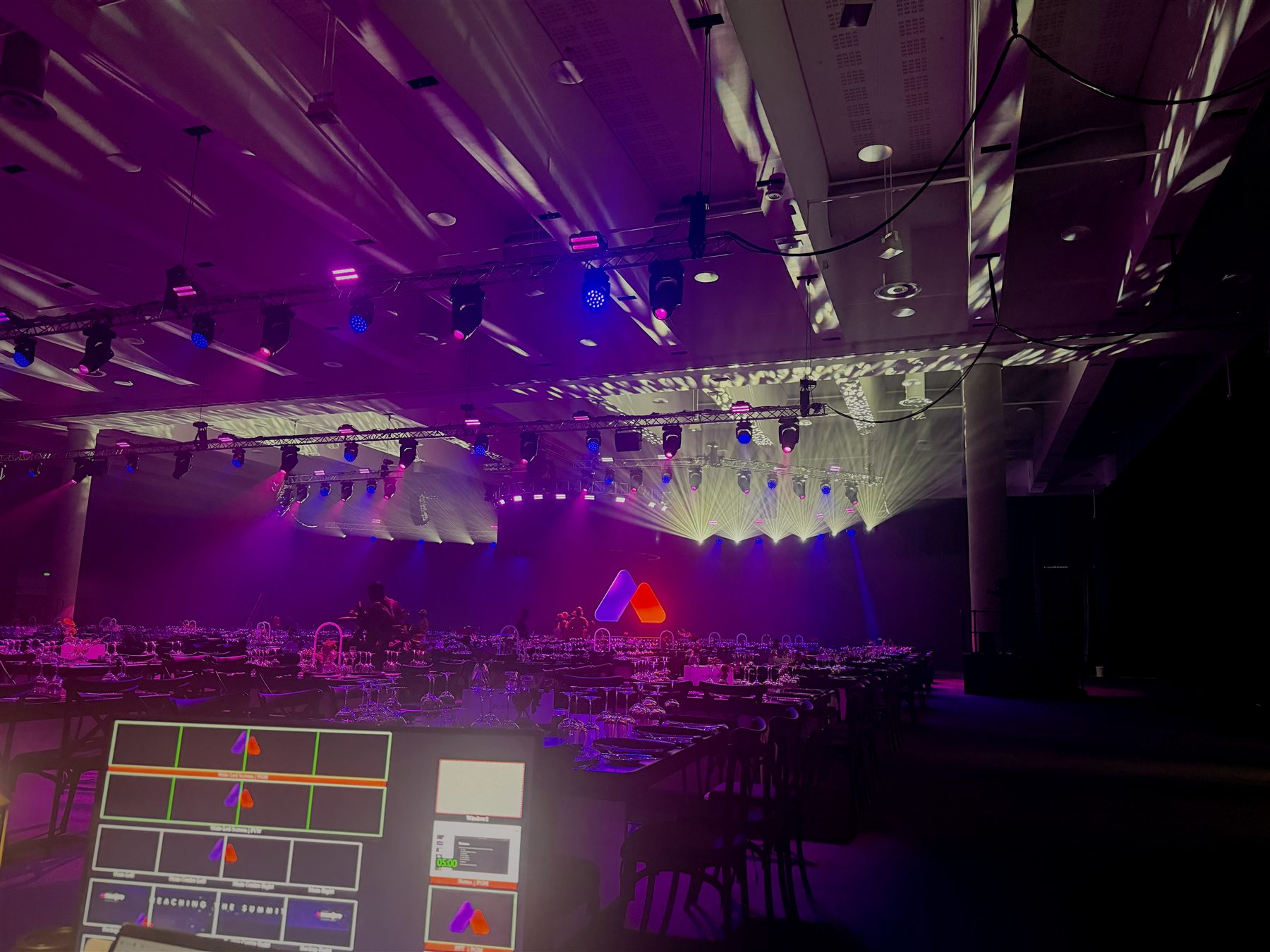 Mounjaro / Aspen Pharmacare — lighting and set detail
